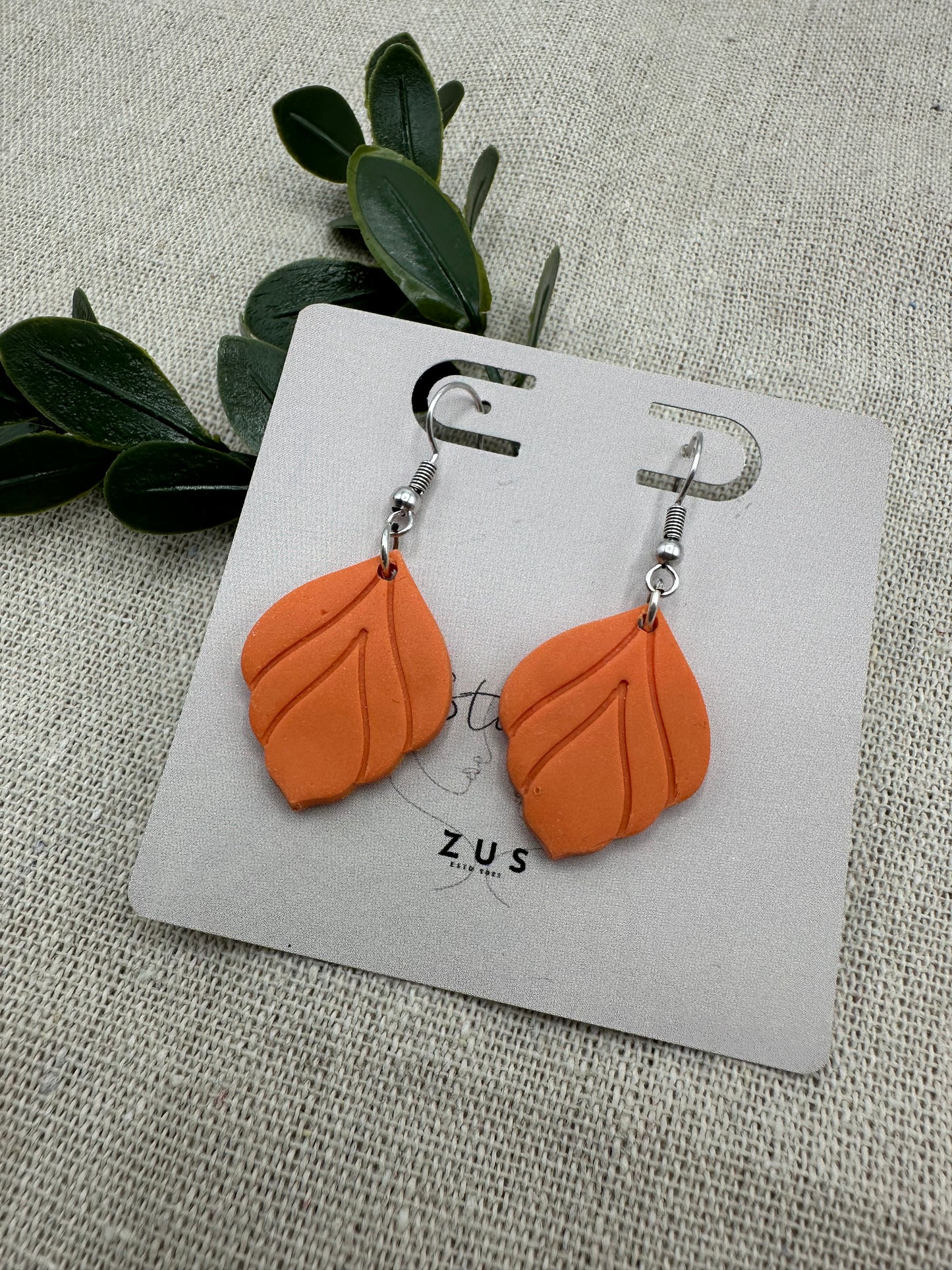 Royal Bloom Apricot Clay - Oranje elegante oorbellen