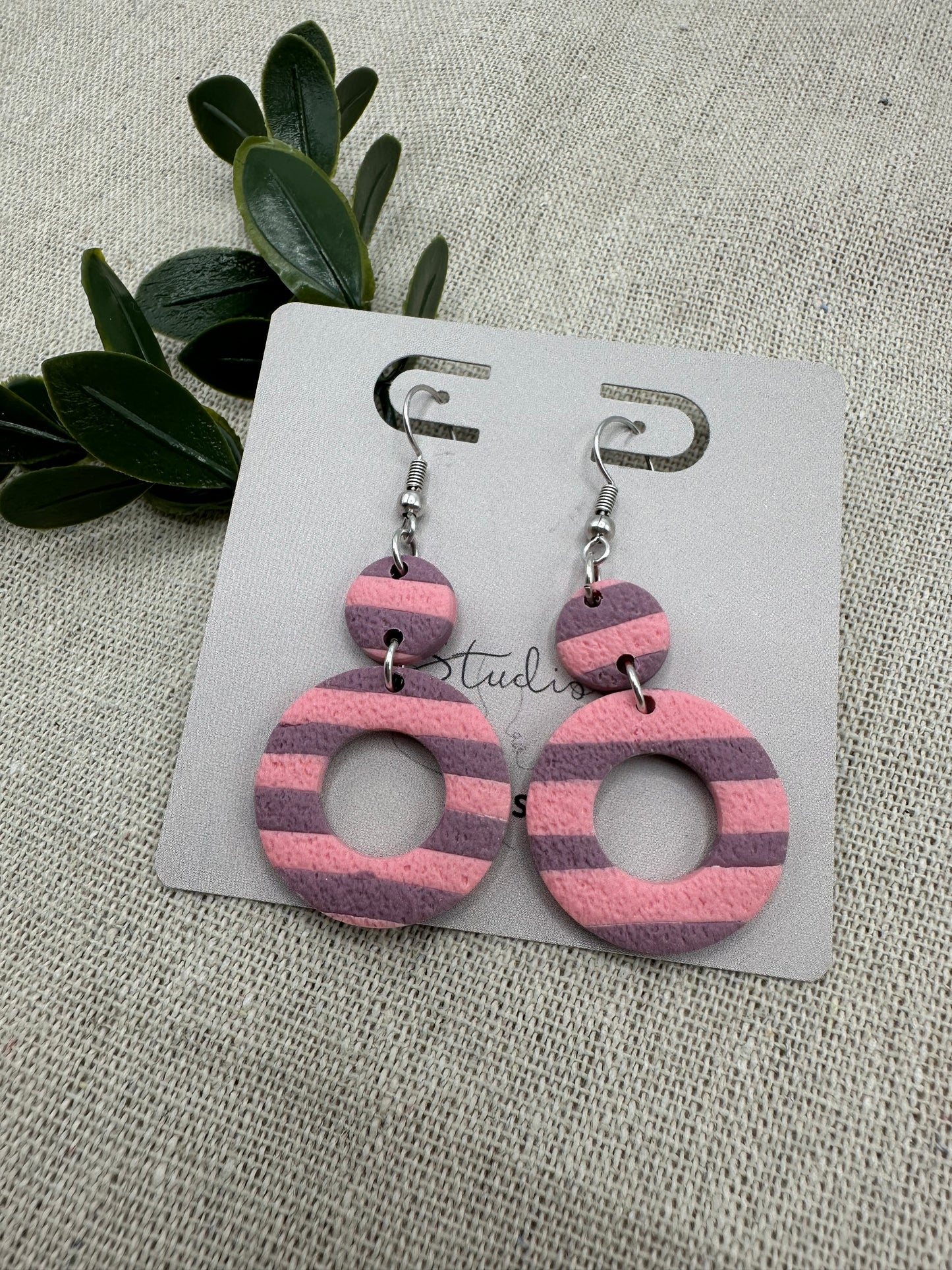 Candy Pop Hoops – gestreepte oorbellen trendy
