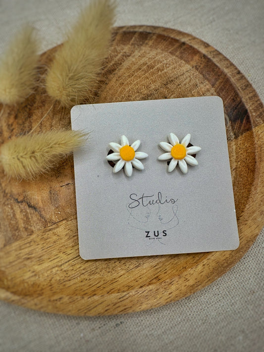 Daisy – madeliefjes oorbellen speels en zomers