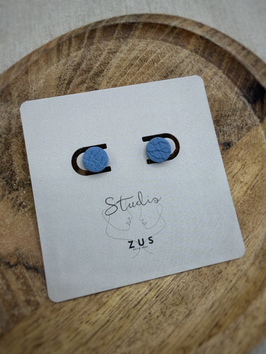 Sophie Vintage Blauw – handgemaakte kleine oorbellen