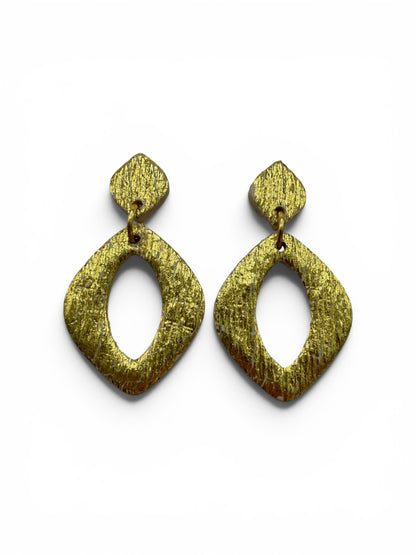 Velvet Gold – gouden oorbellen luxe en zacht