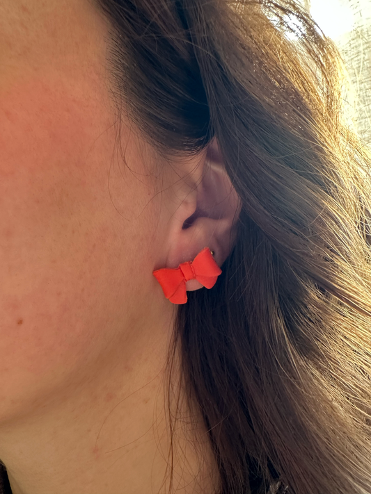 Royal Bow Warm Coral - Oranje statement oorbellen