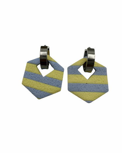 Candy Twist – gestreepte oorbellen speels