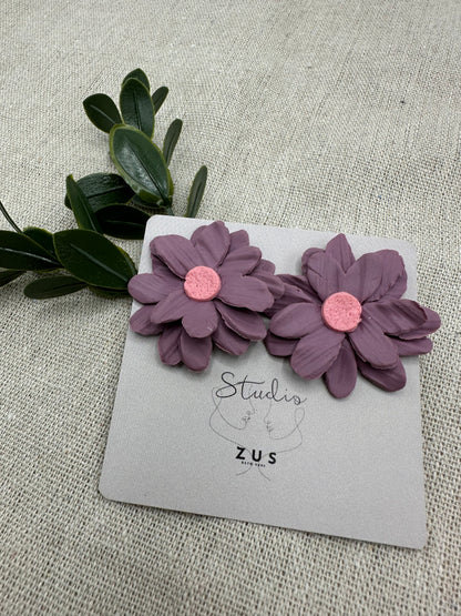 Lilac Bloom – paarse bloem oorbellen zacht
